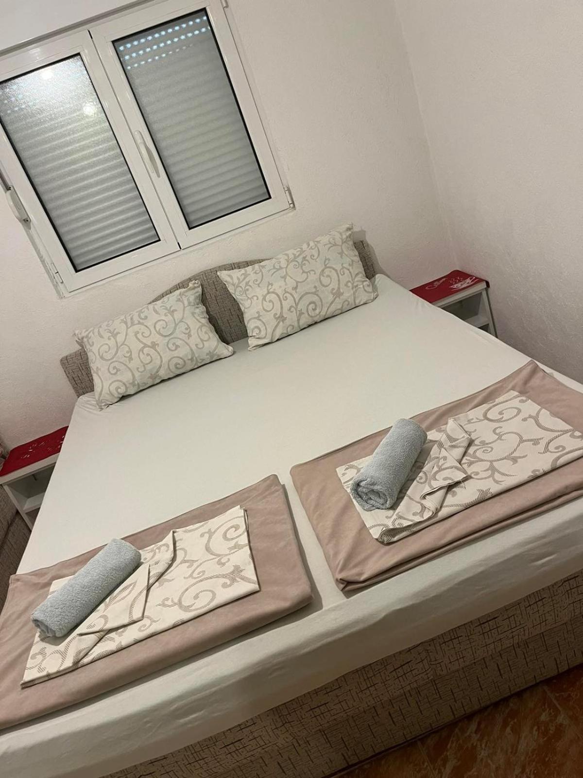 Apartmani Neda Bane Petrovac 외부 사진