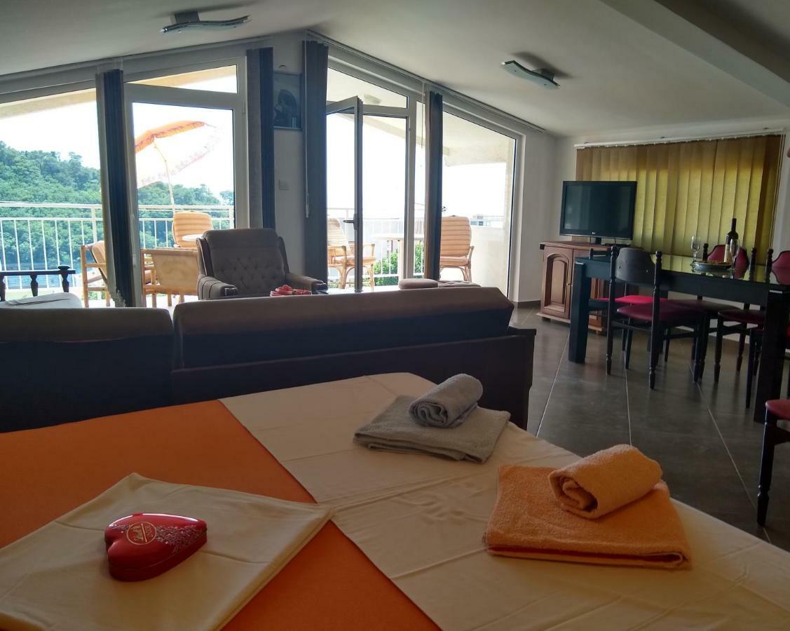 Apartmani Neda Bane Petrovac 외부 사진