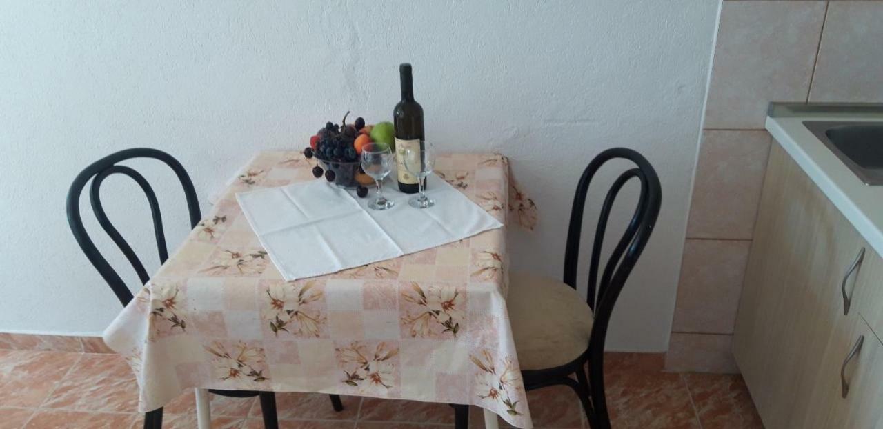 Apartmani Neda Bane Petrovac 외부 사진