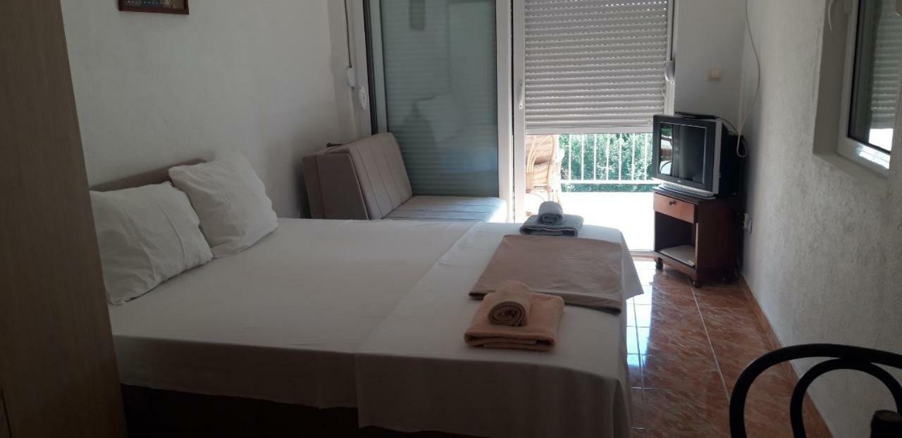Apartmani Neda Bane Petrovac 외부 사진