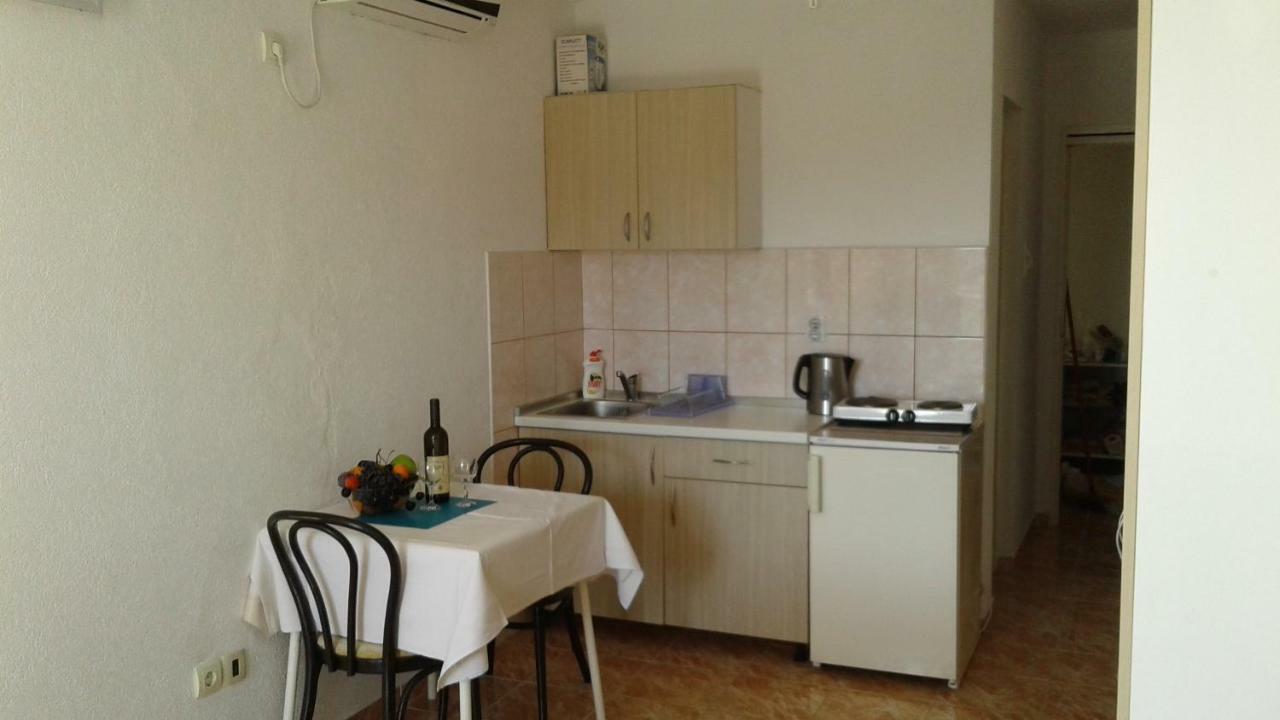 Apartmani Neda Bane Petrovac 외부 사진